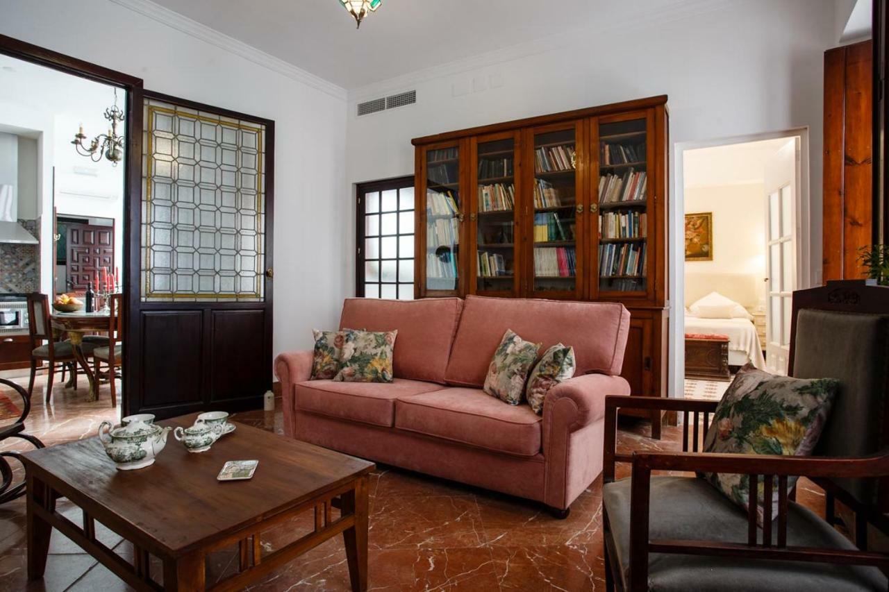 Suites Machado Sevilla Exteriér fotografie